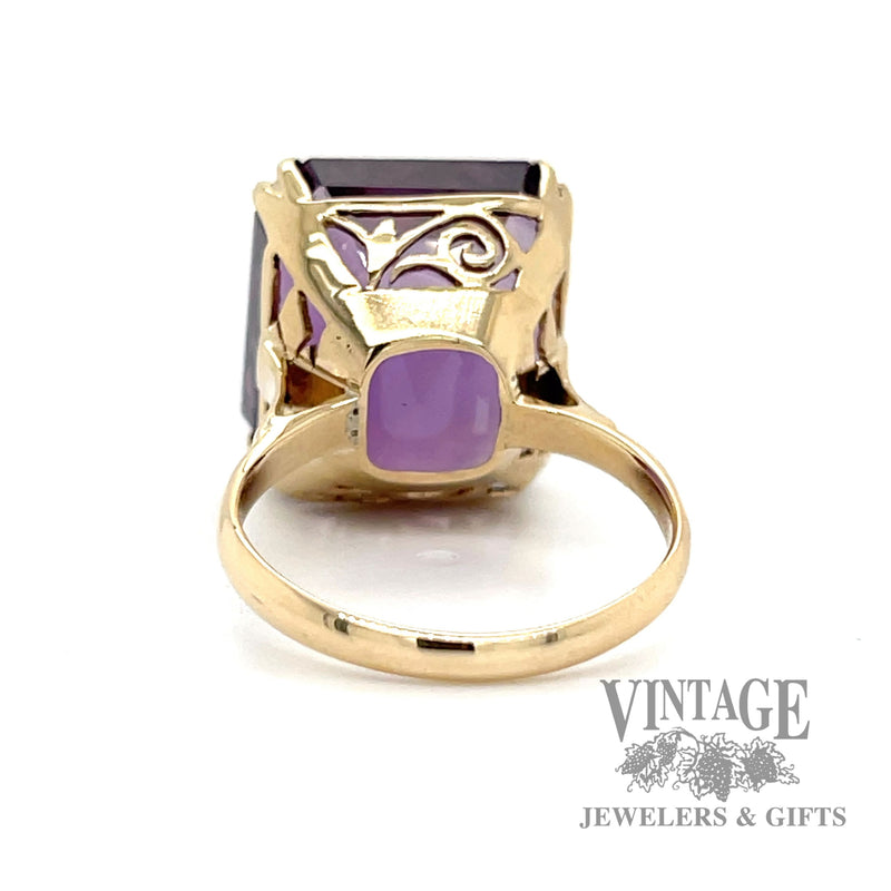 Vintage amethyst 12k gold solitaire ring bottom