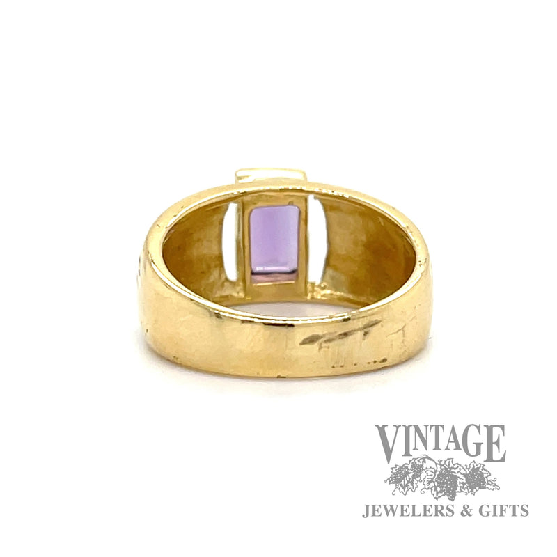 Baguette amethyst 18k gold solitaire ring