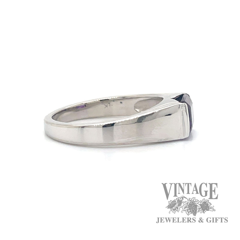 Eastwest amethyst 14k white gold ring side2