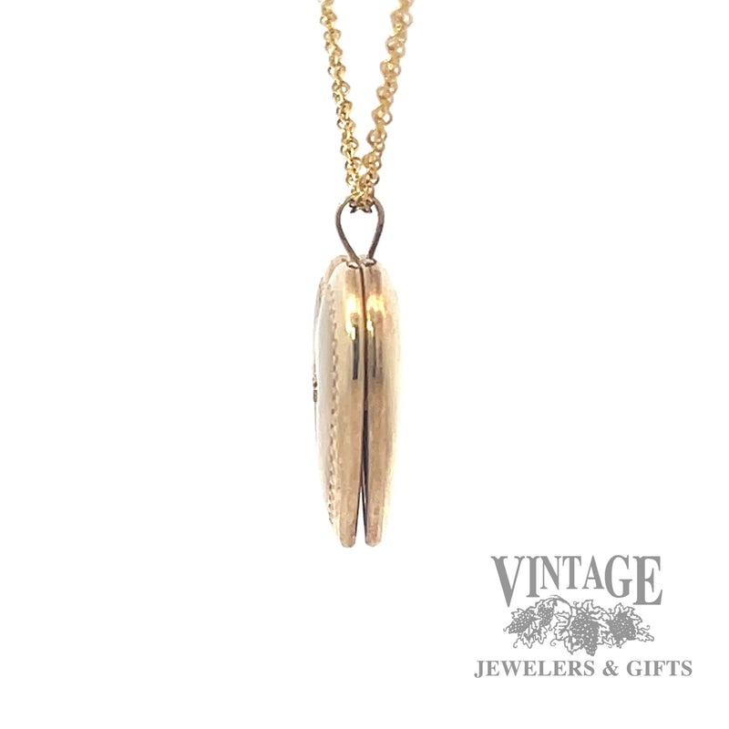 Diamond 14k gold heart locket side