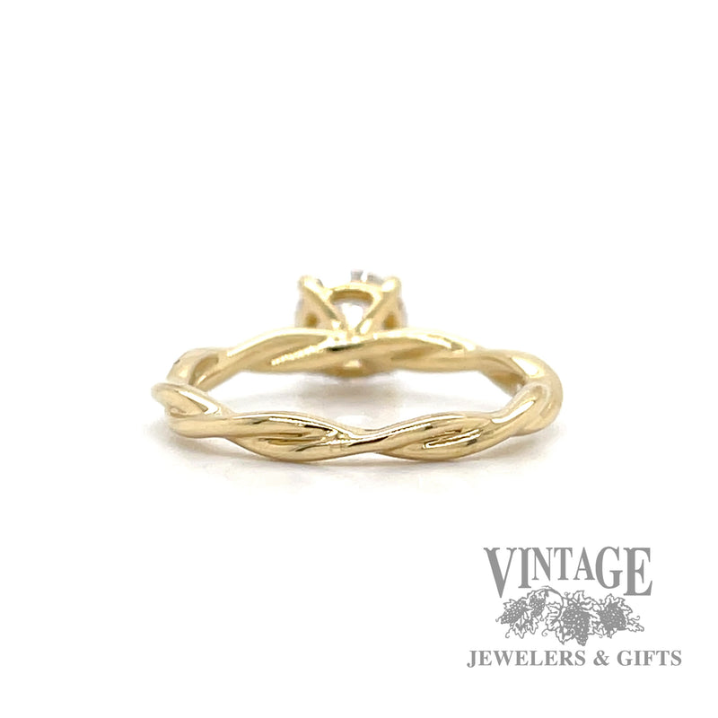 1.12ctw diamond twist band 14k gold ring bottom