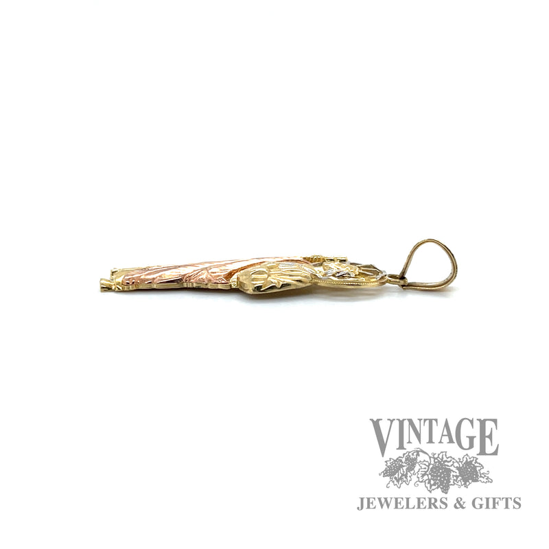 Sacred heart Jesus 14k tri-color gold pendant side