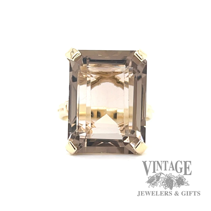 Honey quartz 14k gold cocktail ring