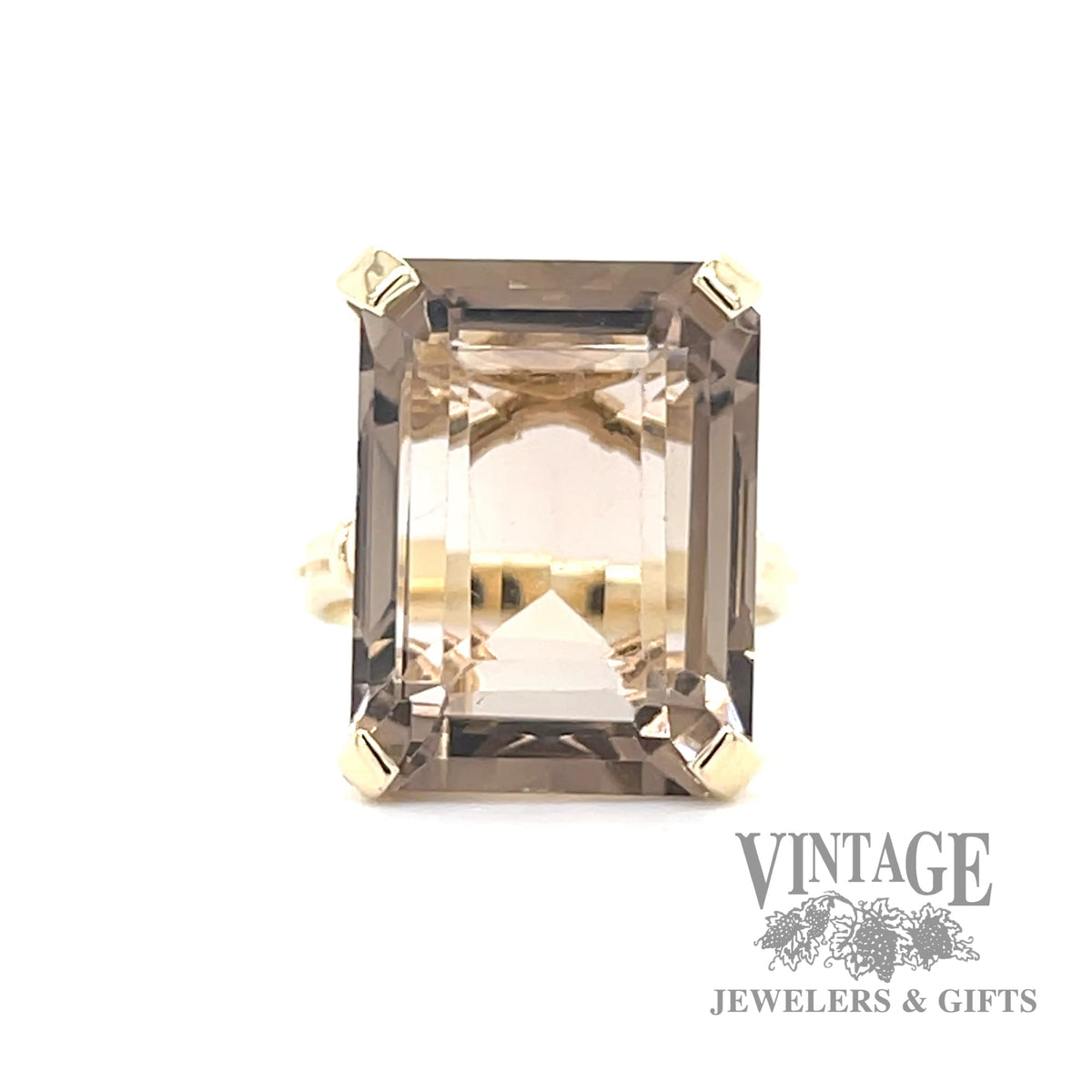 Honey quartz 14k gold cocktail ring — Vintage Jewelers & Gifts, LLC.
