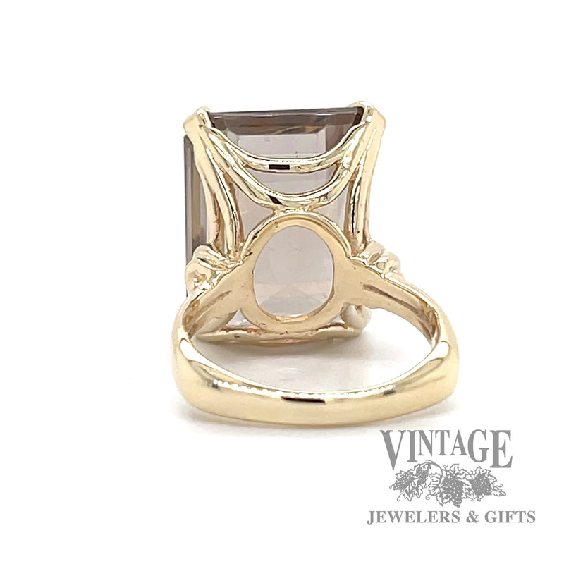 Honey quartz 14k gold cocktail ring bottom