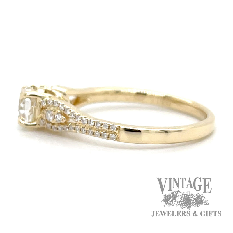 0.86 ctw natural diamond 14k gold engagement ring side