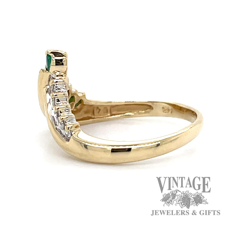 Natural emerald and diamond chevron shaped 14k gold ring band side1
