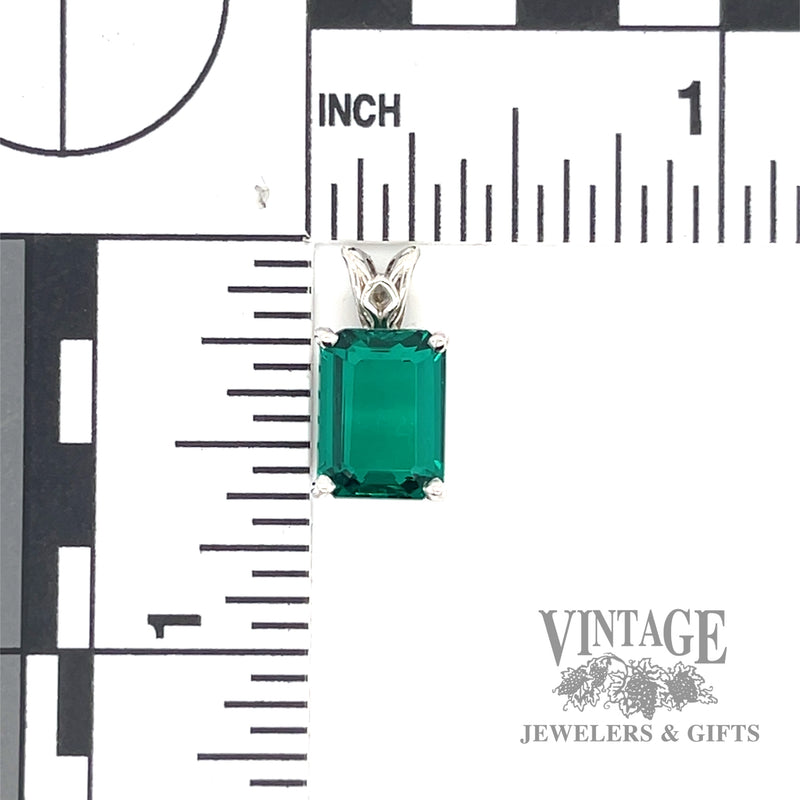3 carat lab emerald 14kw gold filigree pendant