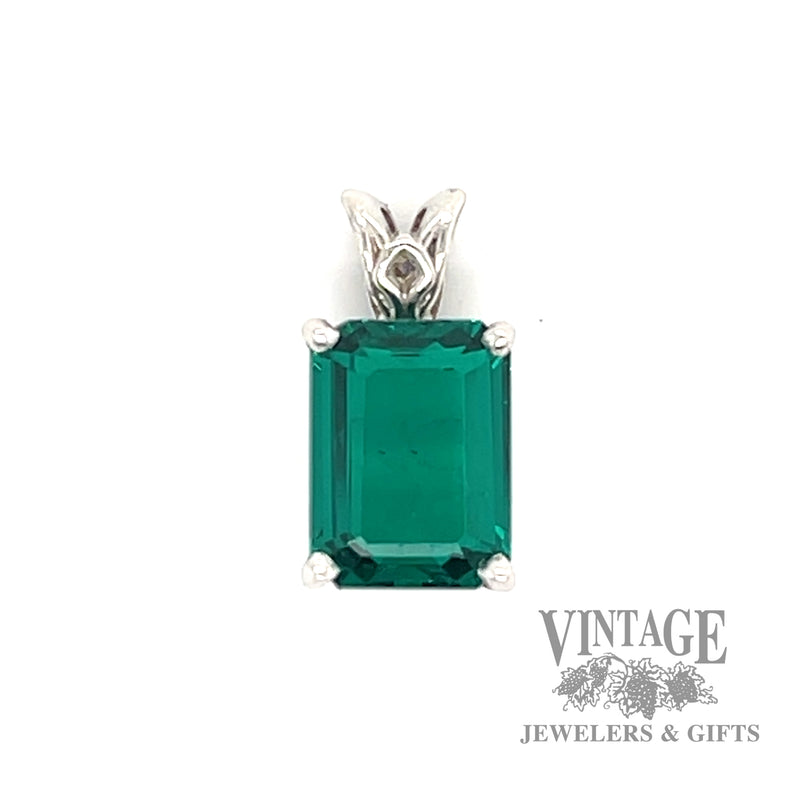 3 carat lab emerald 14kw gold filigree pendant
