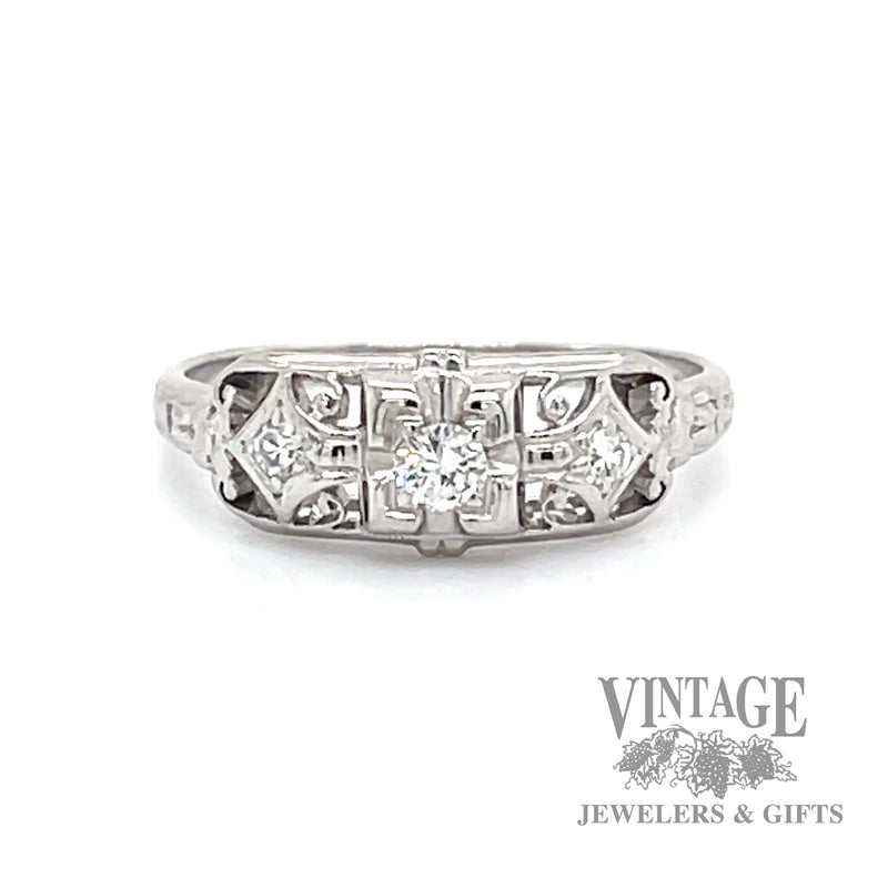 Vintage 18k white gold natural diamond ring