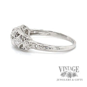 Vintage 18k white gold natural diamond ring side1