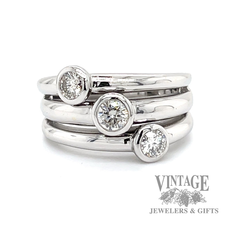 Three band bezel set natural diamond 14kw gold ring