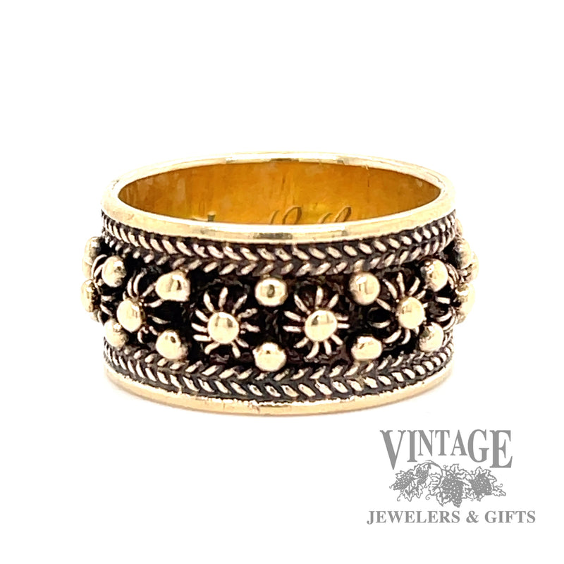 Vintage 14k gold textured and antiqued ring band