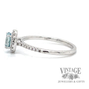 Aquamarine and diamond 14kw gold ring side1