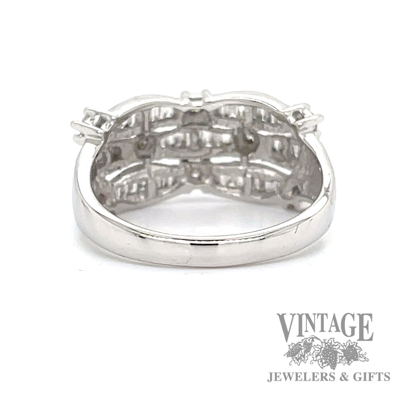 Three band design diamond and 14kw gold ring bottom