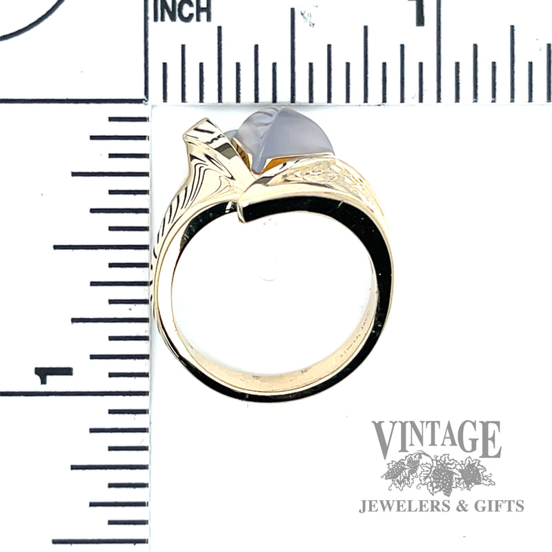 Strellman Retro moonstone 14k gold triangular ring scale