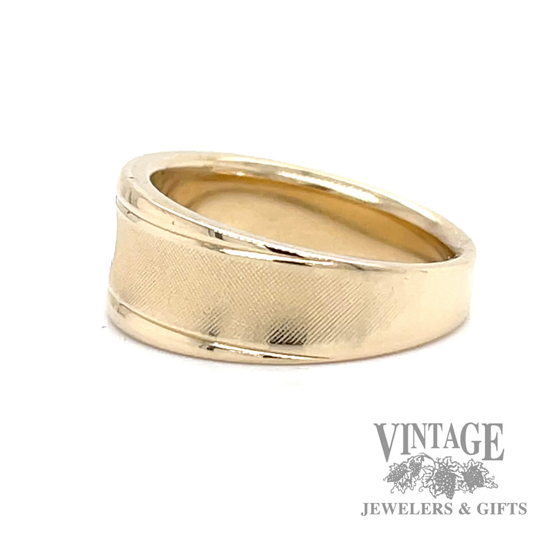 Tapered concave florentine textured 14k gold ring side
