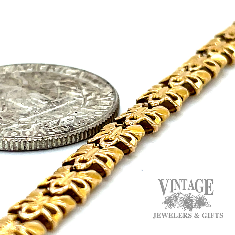 7.25" Butterfly link 18k gold bracelet side scale