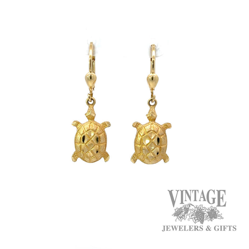 Turtle 14k yellow gold earrings