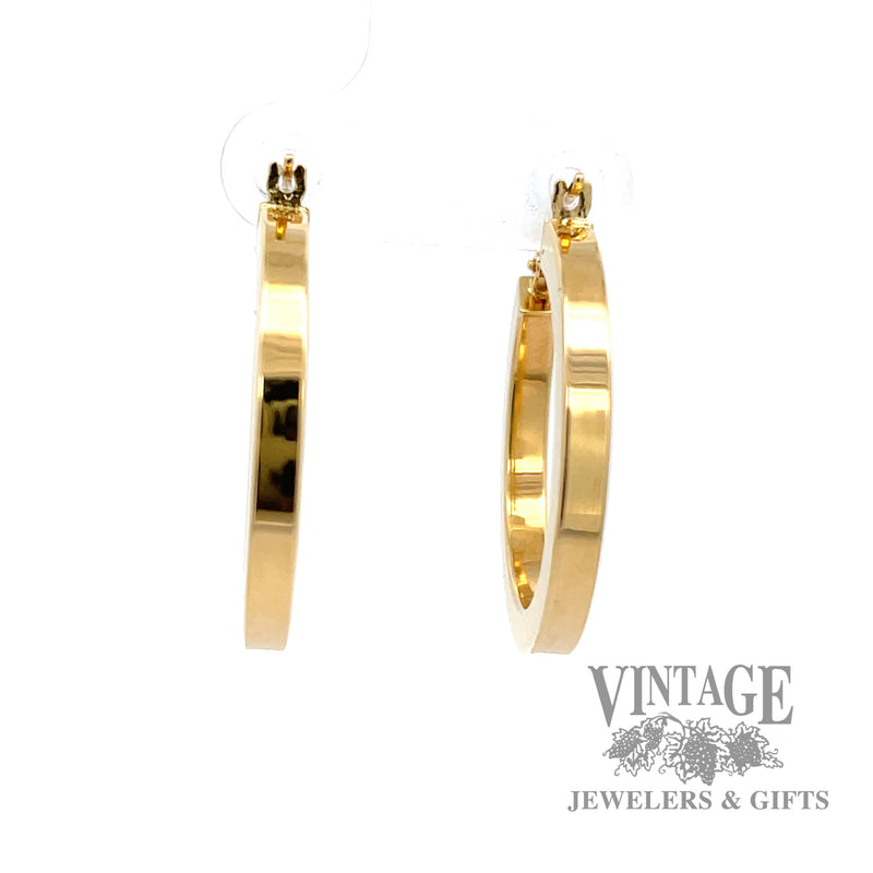 Squared Hoop 18k gold earrings 