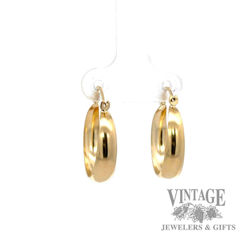 Hoop 14k yellow gold earrings back