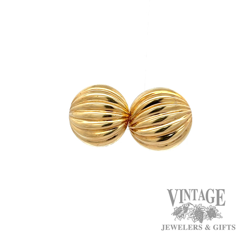 Puffed Shell 18k yellow gold earrings