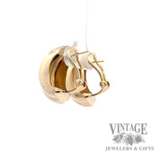 Ribbed Dangle 14k gold earrings left