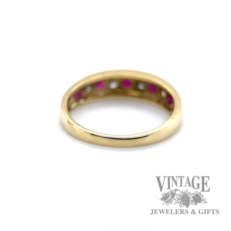 Contemporary Bead and bright cut 18k gold Rubie and Natural diamond ring back