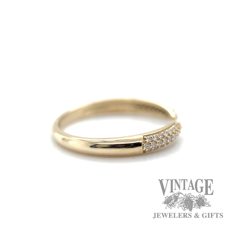 Split shank pave 14kt natural diamond tipped ring right