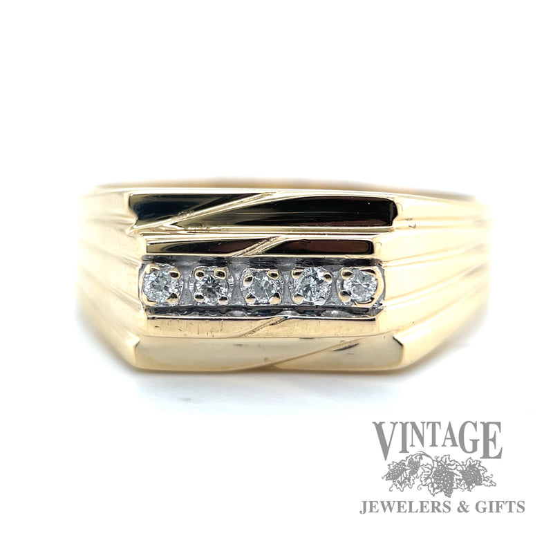 Traditional diamond Bead and bright 14k gold ring