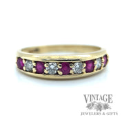 Bead and bright cut 18k gold Red Rubie and Natural diamond ring