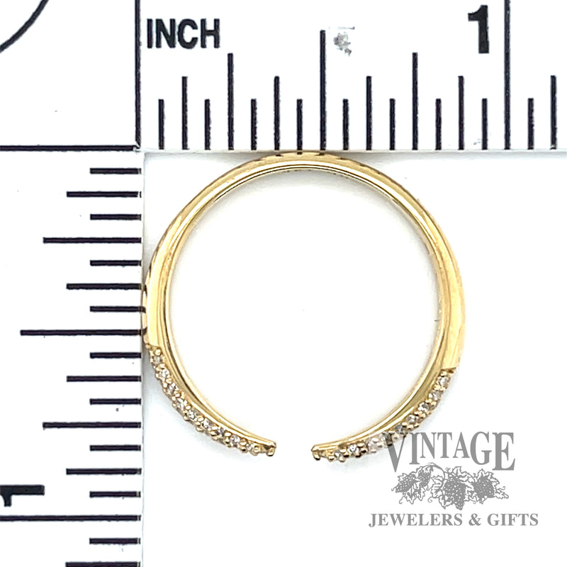 Split shank pave 14kt natural diamond tipped ring scale