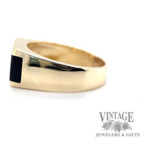 black onyx 14k gold ring left