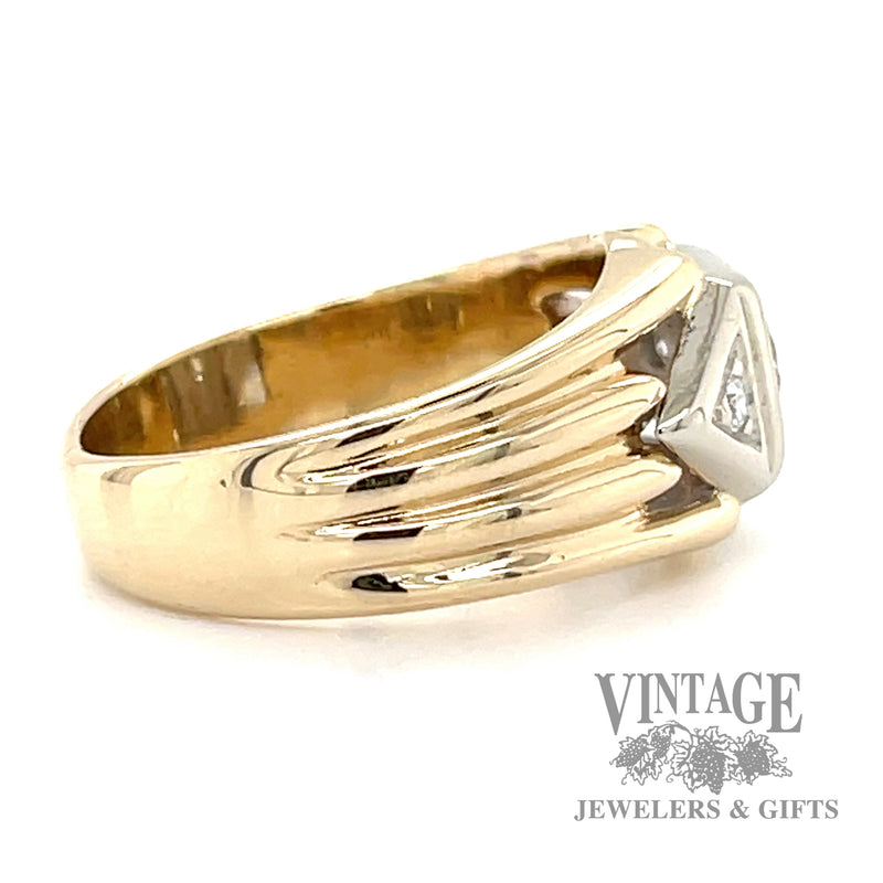 Vintage art deco 14k gold .40 CTW diamond ring side