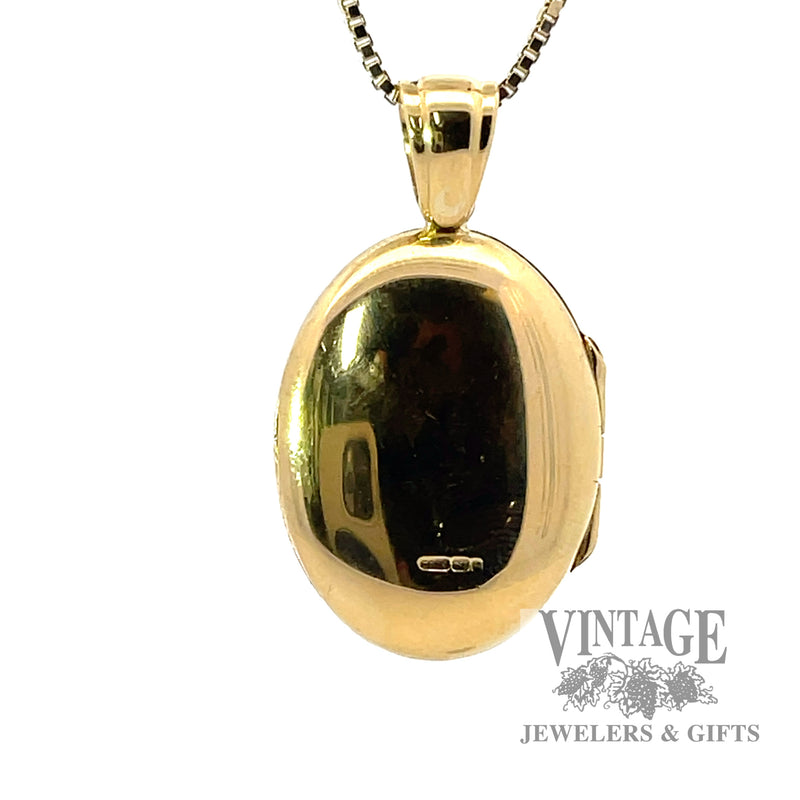 Antique Green Enameled Natural Diamond 18k gold locket Pendant