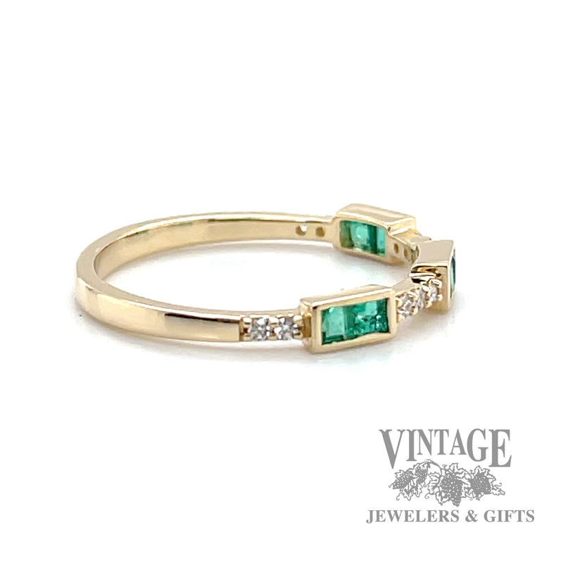 Stationary Square cut emerald and natural round cut diamond 14k gold ring .3tgw right