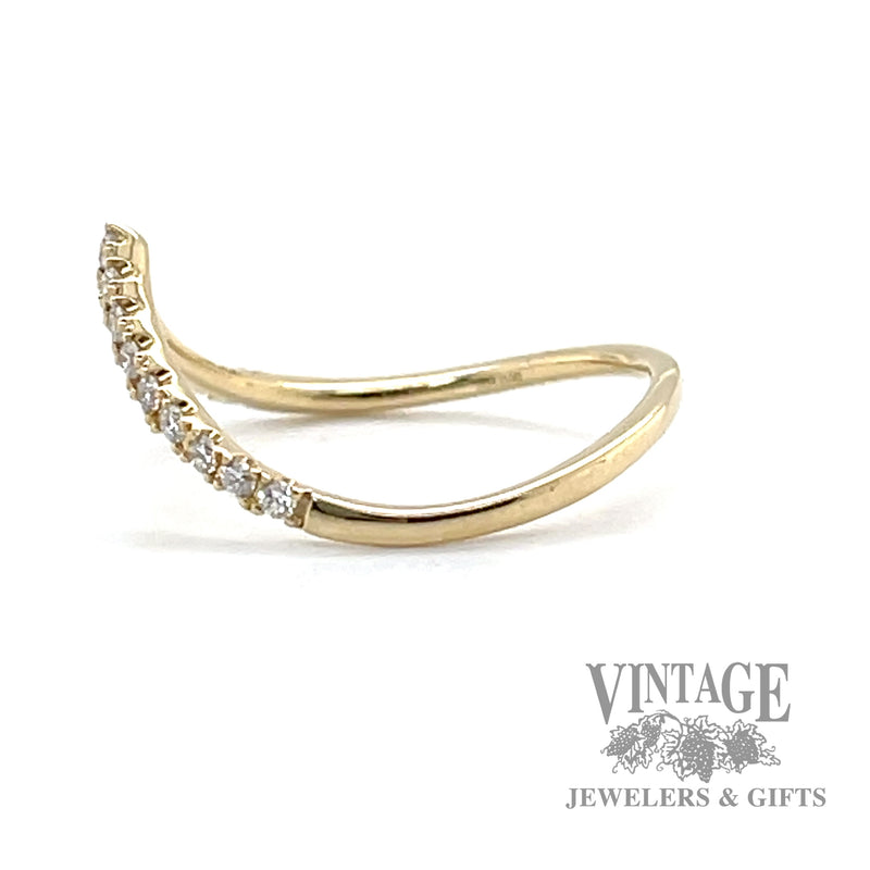 Chevron diamond line 14k gold ring .17 CTW