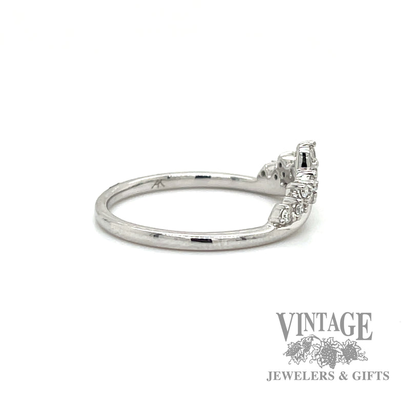 Chevron Diamond accented 14k White Gold ring side