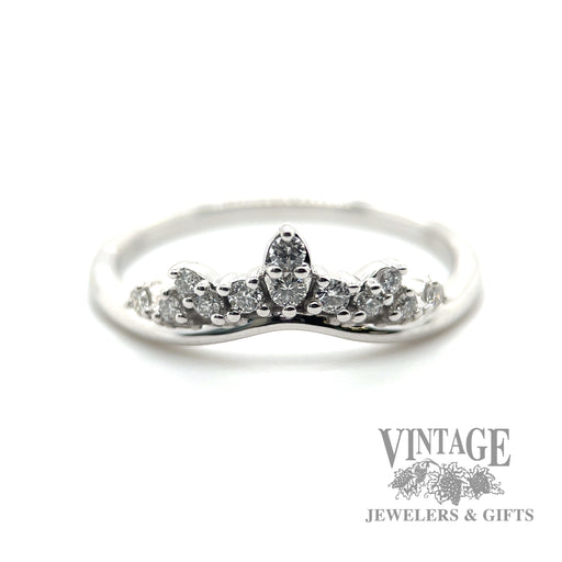 Chevron Diamond accented 14k White Gold ring macro