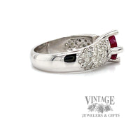 Oval cut Natural Ruby and Diamond accented 18kt gold ring 2.6tw right