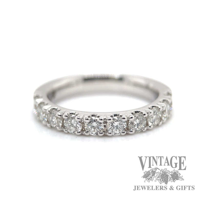 Diamond 14k white gold ring 1.1 CTW