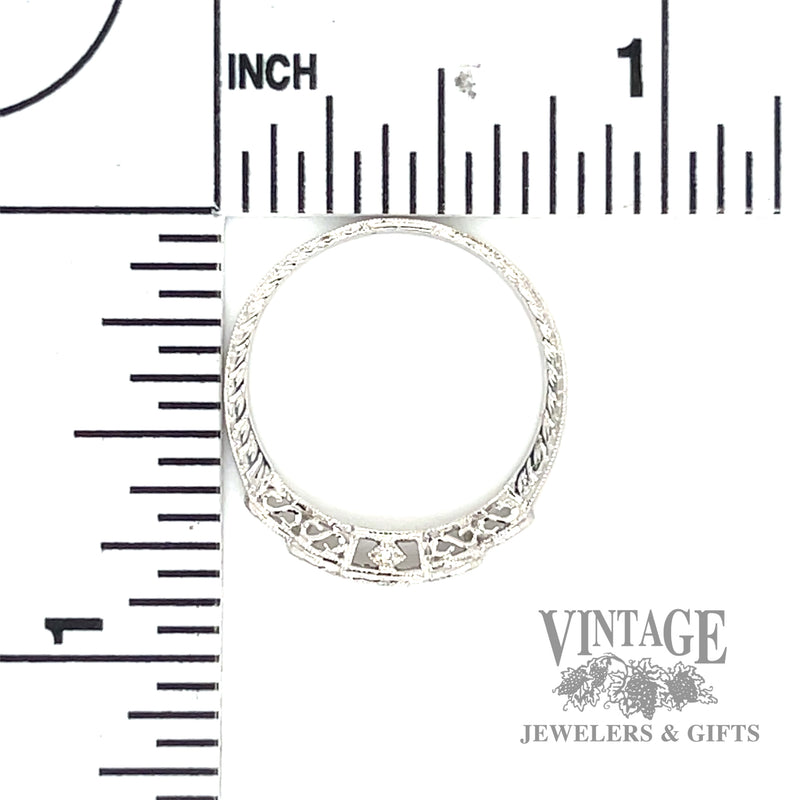 Engraved 18k white gold ring scale