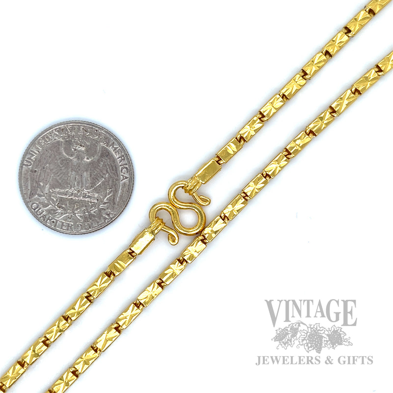 22" 24k yellow gold 2 mm fancy box chain scale
