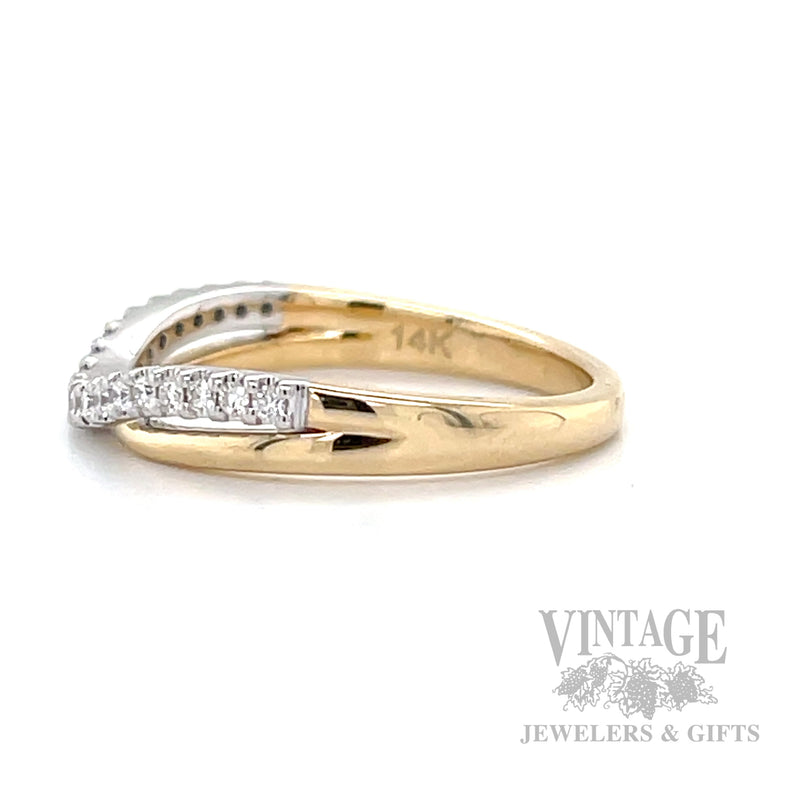 Curved Line Diamond Ring in 14k Gold Side View