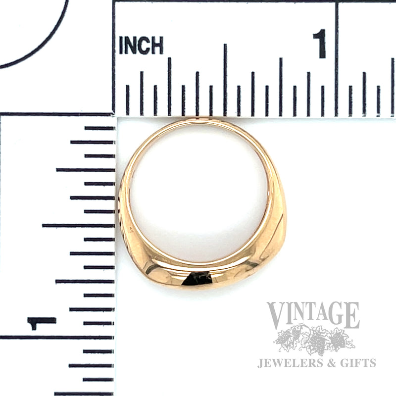 Rose 14k Gold Ring Scale View