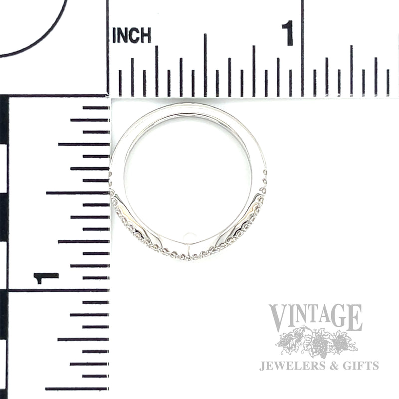 Chevron Diamond Accented Band Scale View