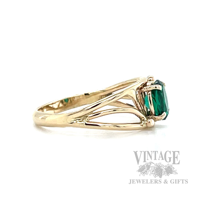 Freeform Oval Cut Emerald 14k Gold Ring Side View