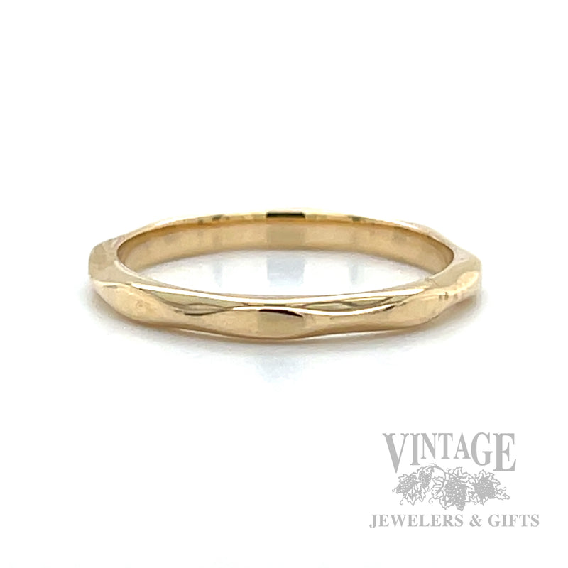 Marquise Pattern Diamond Accented 14k Gold Ring Back View