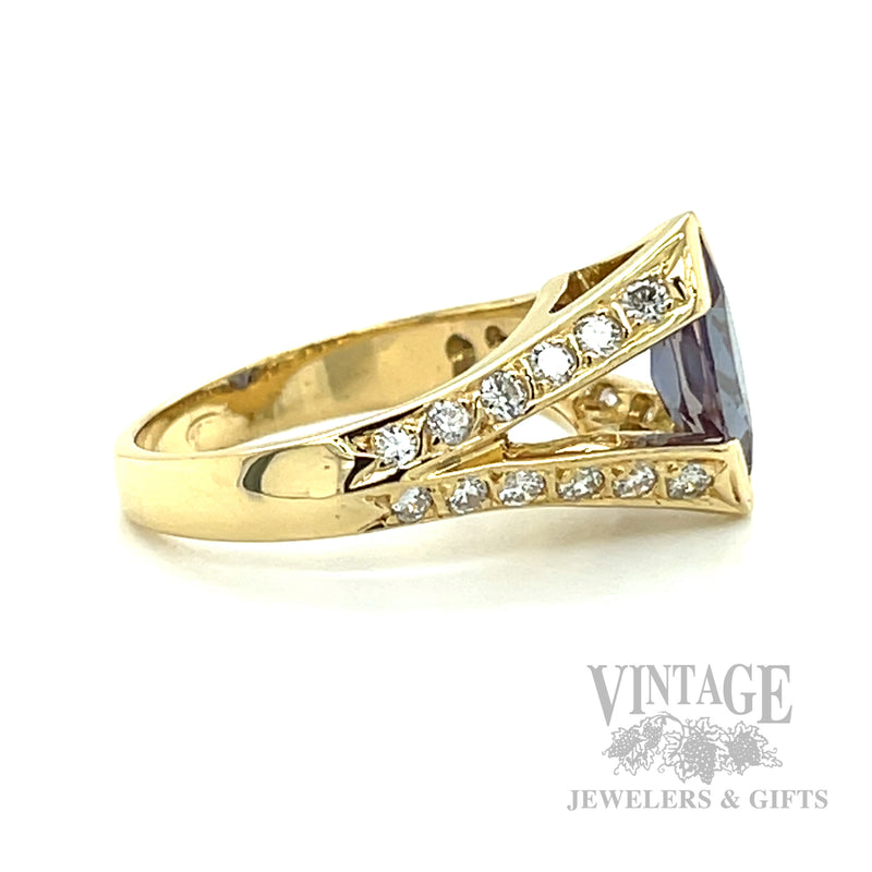 Chevron Alexandrite Diamond Accented 14k Gold Ring Side View