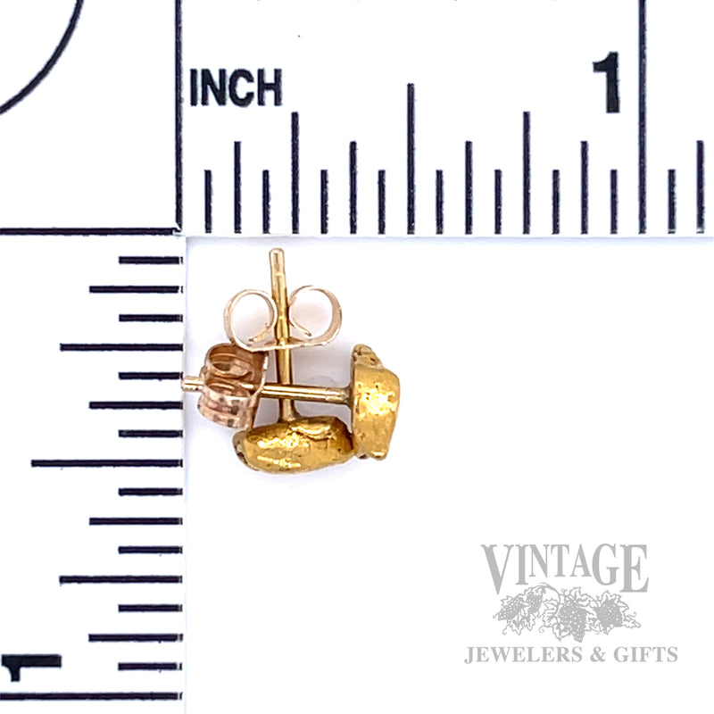 4.5 mm Natural Gold Nugget Earrings Scale View